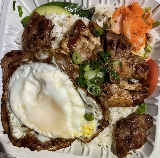 66. Fried Egg and Chicken with Grilled Pork Chop and Rice 雞蛋豬扒雞飯